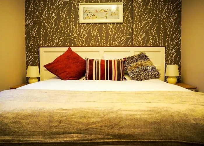 Parkwood Hotel
