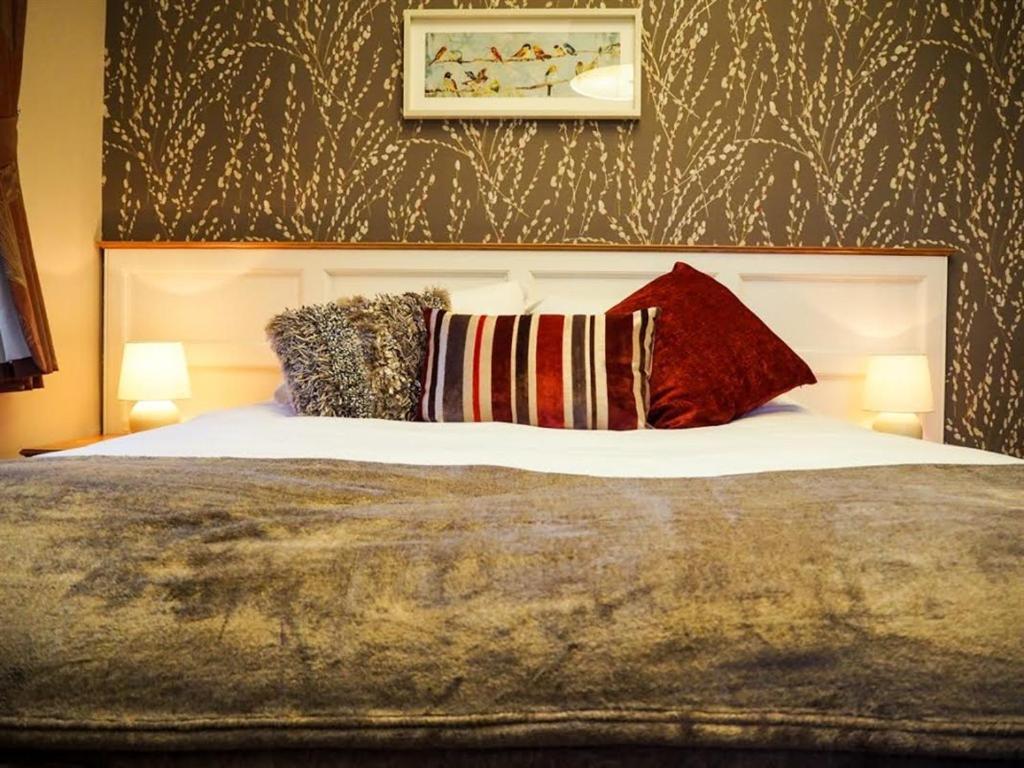 Parkwood Hotel 3*